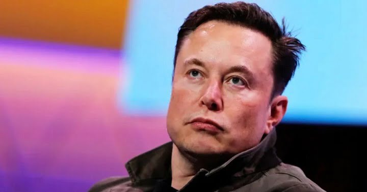 Elon Musk Becomes First Person in History to Lose $200b, HOTPEN