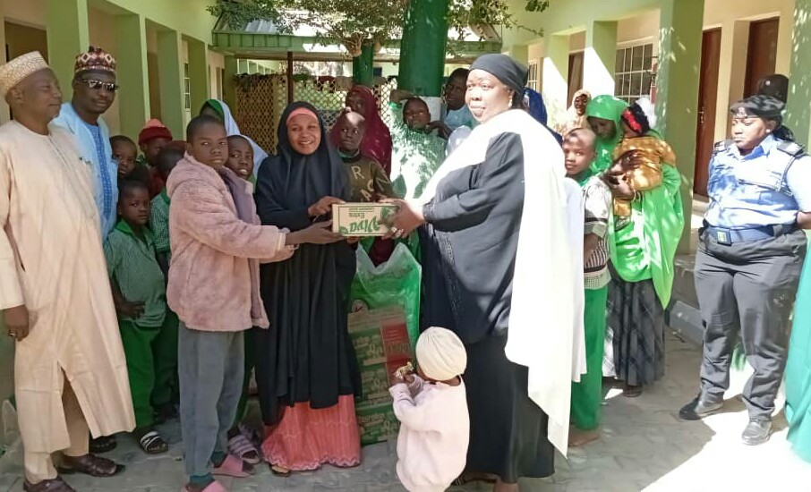 BACAS Old Students Distribute Food Items, Daily Needs to Orphans, Patients in Bauchi, HOTPEN